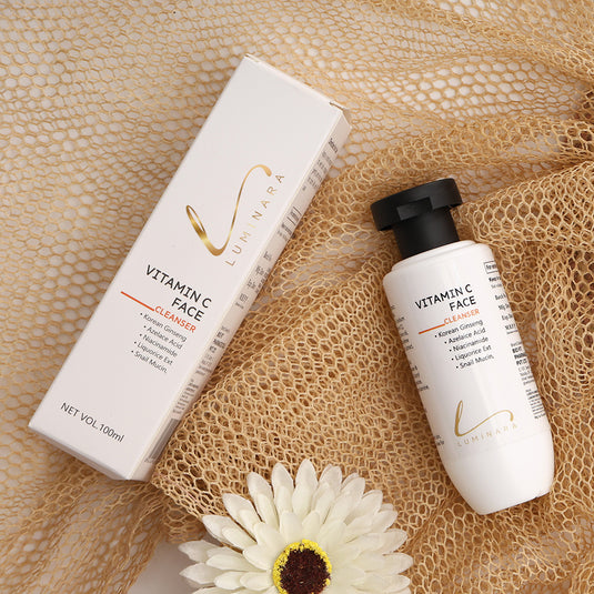 Vitamin C Face Cleanser with Niacinamide & AHA